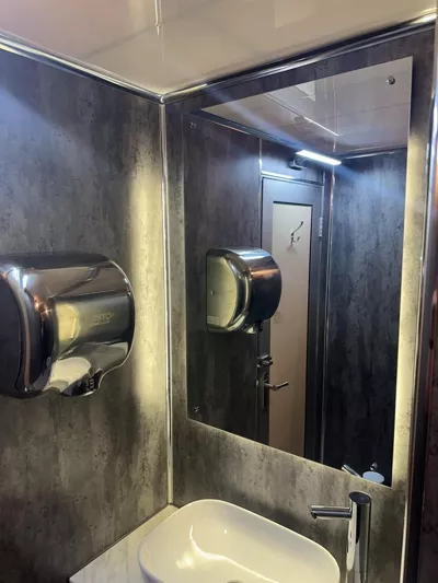 Luxury restroom trailer